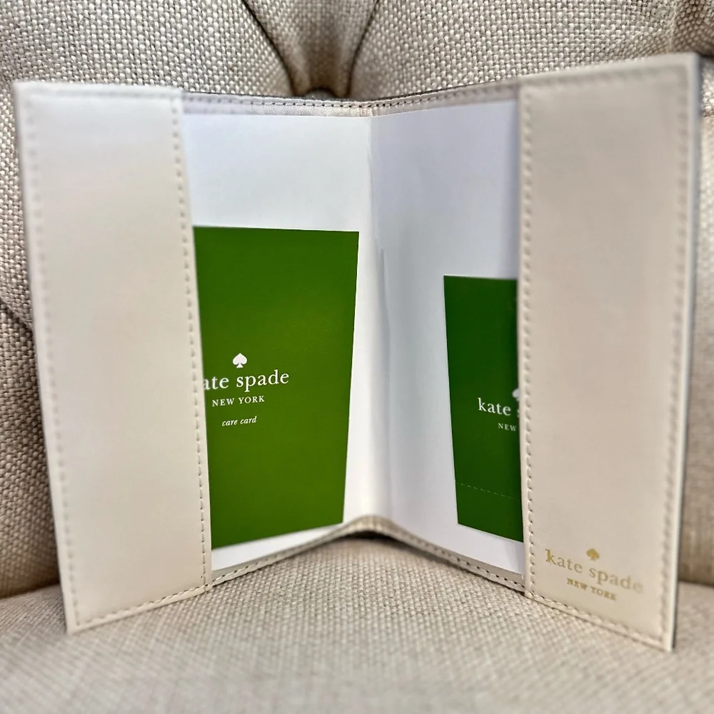 NEW Kate Spade Mikas Pond Slim Passport Holder Case WLRU1811 Leather Cliff Grey